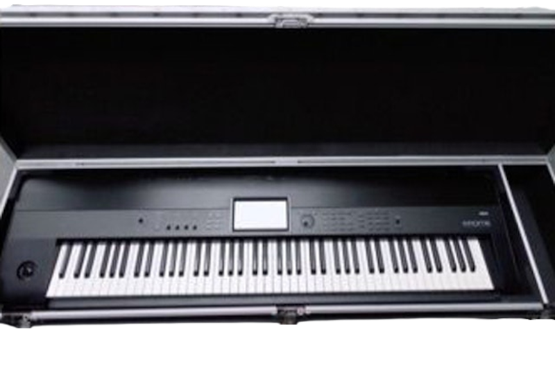 คีย์บอร์ดไฟฟ้า มือสอง รุ่น Krome 88 Keys 1