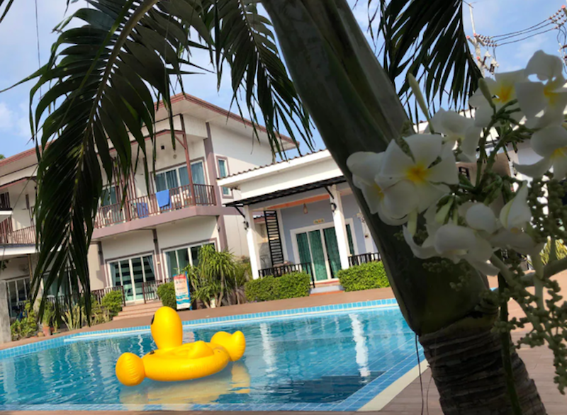 ที่พักเกาะล้าน Baancaptainhook Pool Kohlarn 2