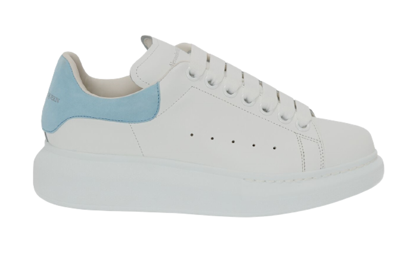 Oversized Sneaker 2