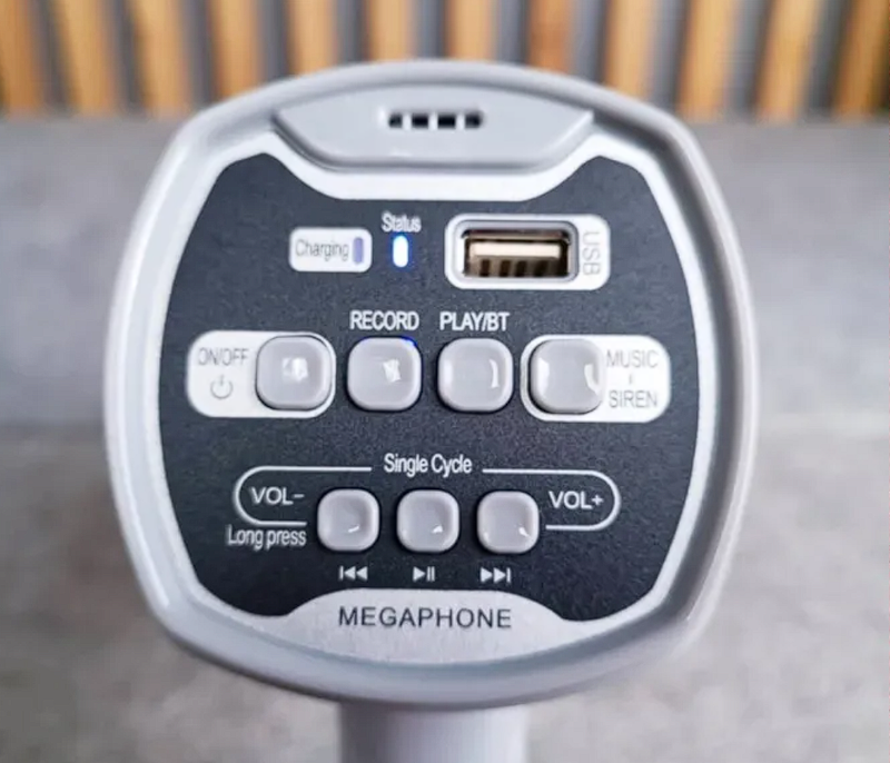 Megaphone 3