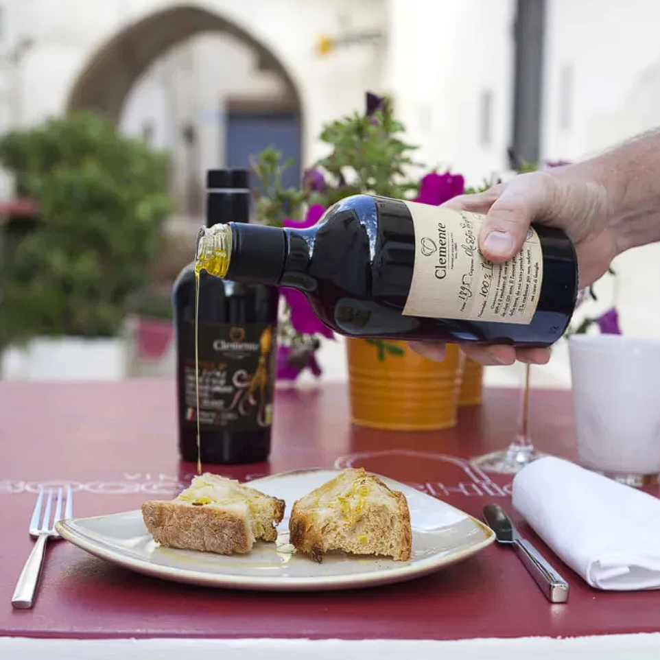 Italian Extra Virgin Olive Oil (Cold Pressed)  3
