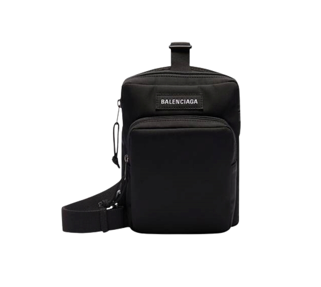 กระเป๋าแบรนด์เนมผู้ชาย รุ่น Men's Explorer Crossbody Messenger Bag in Black 1