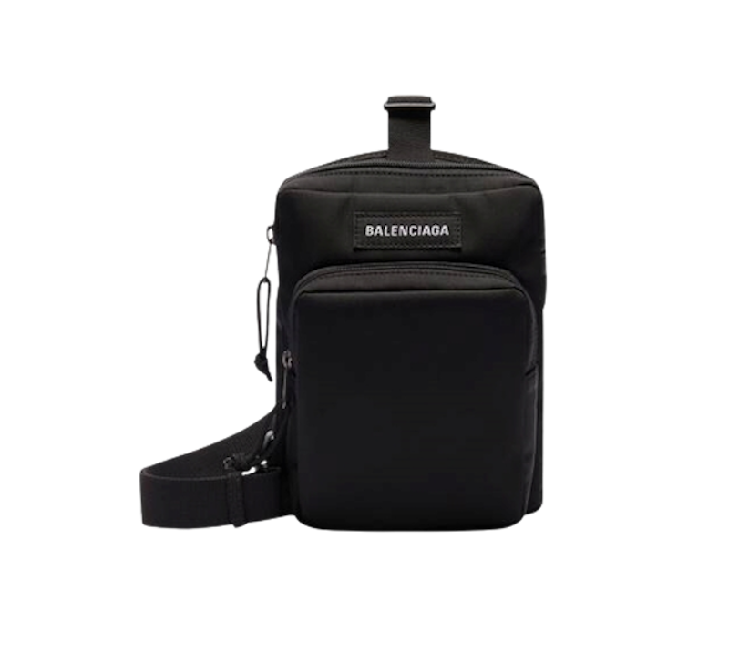 กระเป๋าแบรนด์เนมผู้ชาย รุ่น Men's Explorer Crossbody Messenger Bag in Black 1