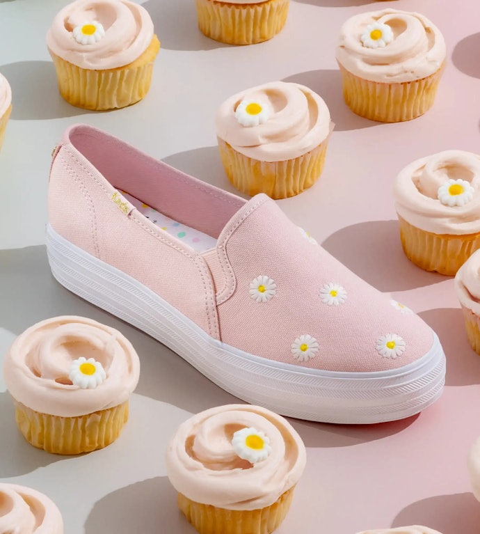 เลือกสีและดีไซน์รองเท้า Keds ตามความชื่นชอบ