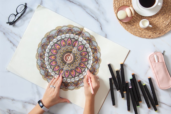 ระบายสีฝึกสมาธิ ผ่านศิลปะแมนดาลา (Mandala Coloring)