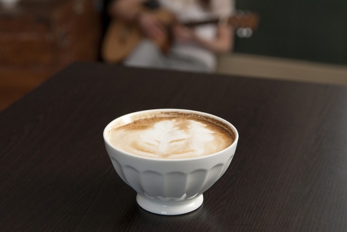 เลือกจากน้ำหนักของแก้วกาแฟ