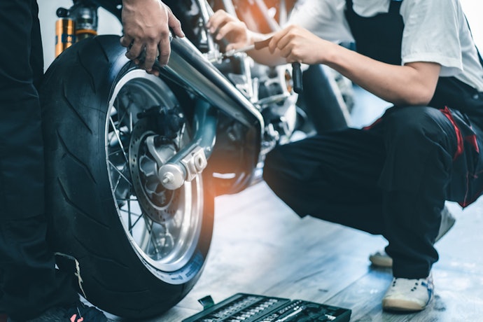 แนะนำบิ๊กไบค์ 650cc รุ่นที่มีระบบเบรก ABS หรือระบบ TCS เสริมเพื่อเพิ่มความปลอดภัยมากขึ้น