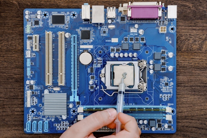 เลือกปริมาณของซิลิโคน CPU ให้เพียงพอต่อการใช้งานในแต่ละครั้ง