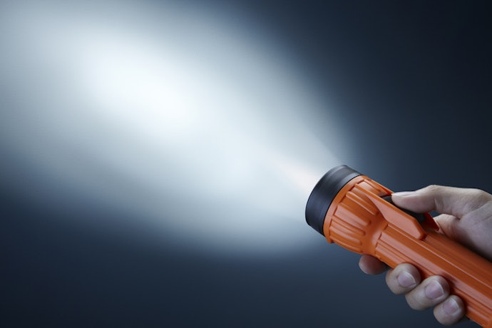 ตรวจสอบค่าความสว่าง (Lumens) ให้เหมาะสมกับลักษณะการใช้งาน