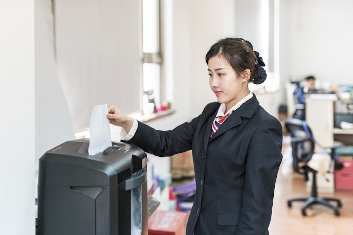 ตรวจสอบขนาดเครื่องทำลายเอกสารให้เหมาะกับพื้นที่จัดวาง