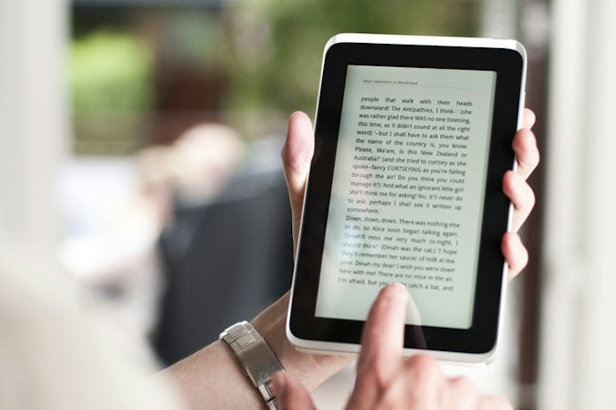 เลือกขนาดหน้าจอ E Reader ที่สะดวกต่อการใช้งาน