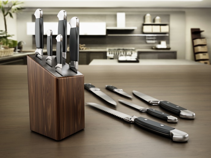 เลือกมีด Zwilling แบบชุดมีดพร้อมที่เก็บเพื่อความคุ้มค่า