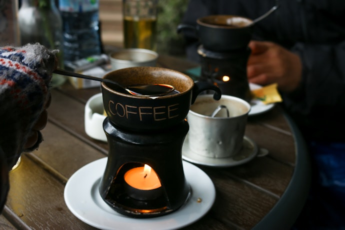 พิจารณาจากปริมาณกาแฟต่อซองและความสะดวกในการใช้