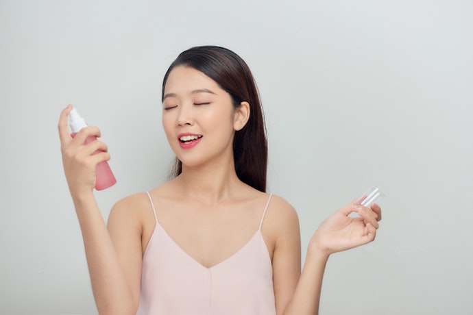 เลือกจากประเภทของ Setting Spray ให้เหมาะกับโอกาสในการใช้งาน