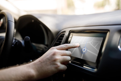 เลือก GPS ติดรถยนต์ที่มีใบรับรองจากหน่วยงานราชการ
