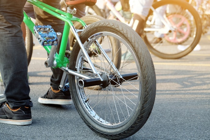 ตรวจสอบระบบเบรกของจักรยาน BMX