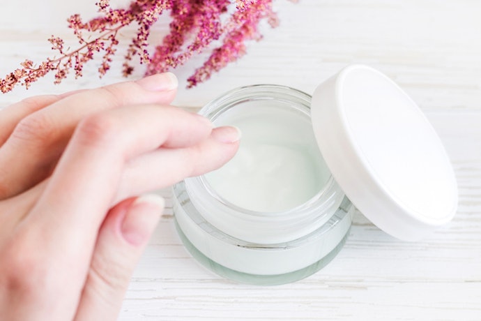 เลือกผลิตภัณฑ์ Azelaic Acid ที่มีส่วนผสมเพิ่มเติมอื่น ๆ ได้ตามปัญหาผิว
