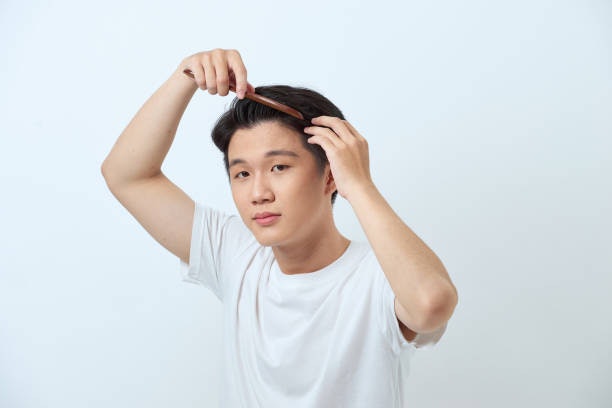 เลือกระดับการยึดเกาะของ Pomade ตามความต้องการใช้งาน