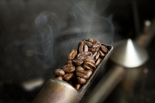 เลือกจากระดับการคั่วของเมล็ดกาแฟเอสเพรสโซ