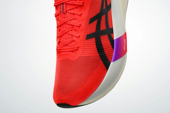 เลือกวัสดุอัปเปอร์ของรองเท้าวิ่ง ASICS เพื่อความสบาย