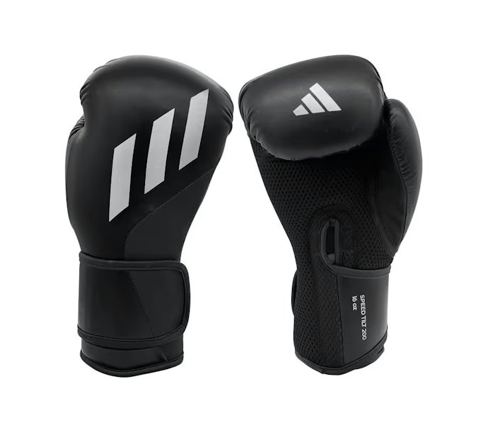 ถ้าเป็นมือใหม่หรือฝึกมวยเป็นประจำ เลือกนวมฝึกซ้อม (Training Gloves)