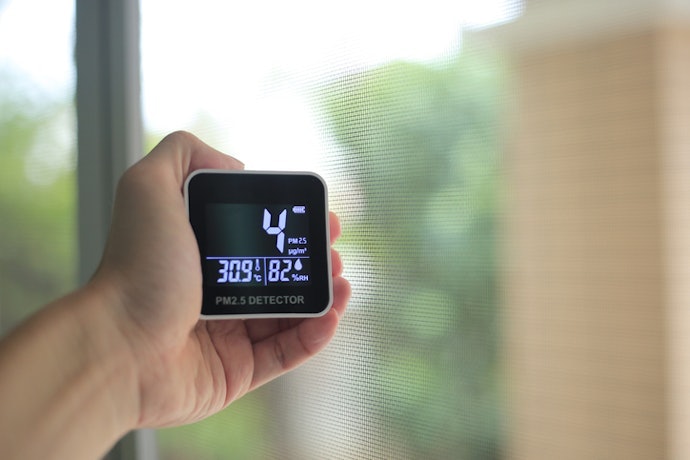 เครื่องวัด PM 2.5 แบบพกพา : เหมาะกับการใช้งานภายนอก