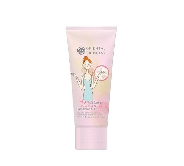 สำหรับผิวแห้งมาก เลือกครีมทามือสูตร Moisturizing