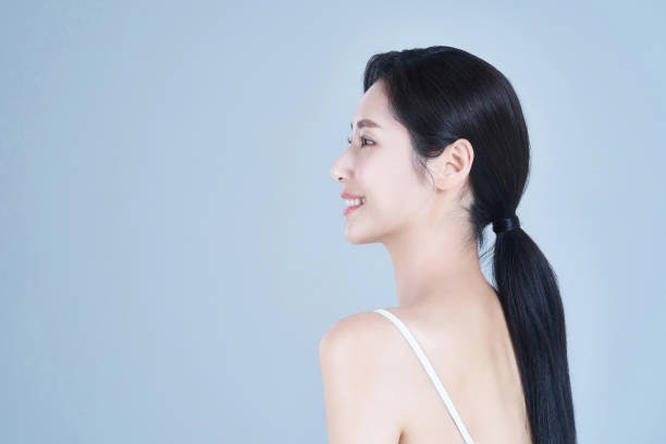 สำหรับผู้ที่รวบผมเป็นประจำ ต้องการเก็บลูกผม ไรผม อยู่ทรงตลอดทั้งวัน เหมาะกับเจลใส่ผมผู้หญิงความแข็งระดับสูง-สูงมาก
