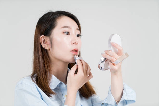 สำหรับคนผิวแห้ง เลือกคุชชั่นเกาหลีสูตร Glow/Dewy