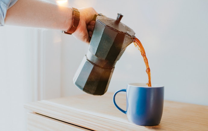 หม้อต้มกาแฟ French Press : ดื่มด่ำกับกลิ่นและรสสัมผัสของเมล็ดกาแฟอย่างเต็มที่