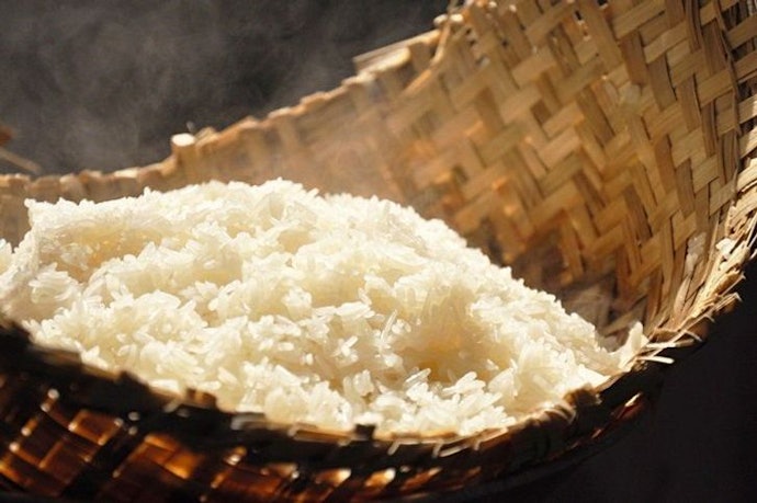 ข้าวเหนียวเขี้ยวงูแท้ เหมาะสำหรับร้านอาหารหรือการทำอาหารในโอกาสพิเศษ