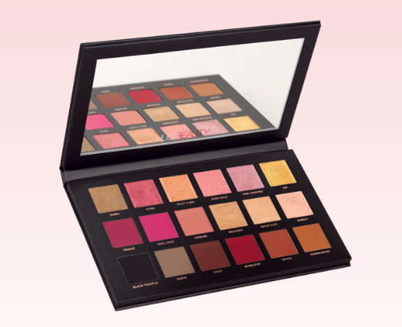 Huda Beauty : โทนสีหลากสไตล์ สร้างความโดดเด่นแก่ดวงตา