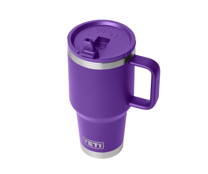 เลือกแก้วเยติ Rambler® Travel Straw Mug หากเน้นพกพานอกสถานที่