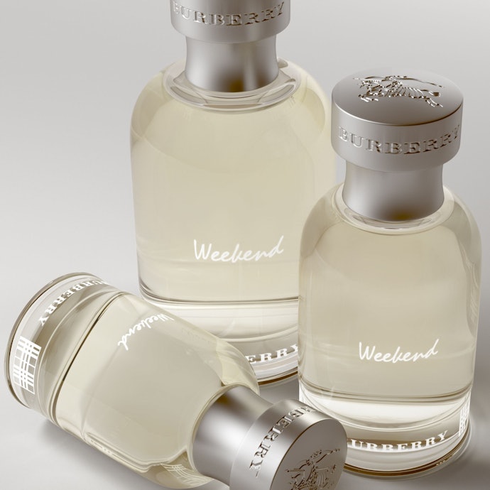 Burberry Weekend เป็นน้ำหอมแนวหอมสดชื่นสำหรับกิจกรรมกลางแจ้ง