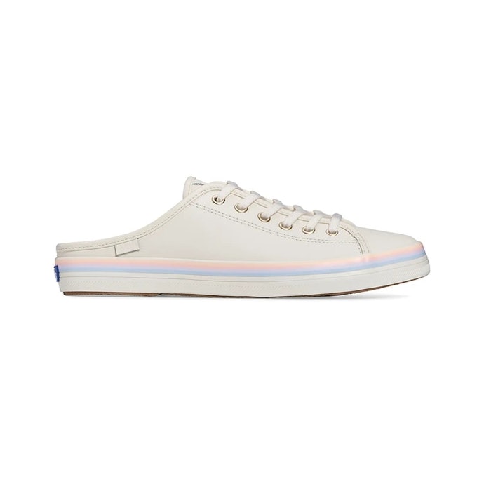 รองเท้าเปิดส้นสำหรับใส่ลำลอง แนะนำรุ่น Moxie Mule และ Kickstart Mule