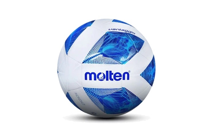 ลูกฟุตบอลเบอร์ 3 - 4 สำหรับเยาวชนอายุ 8 - 12 ปี มีความสมดุลระหว่างขนาดและน้ำหนัก