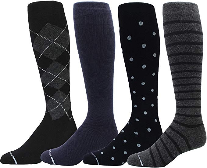 เลือก Compression Socks ป้องกันการยืดย้วย