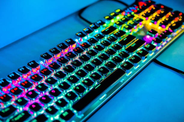 เลือกคีย์บอร์ดแบบ Mechanical ตัวคีย์สูง แม่นยำ เหมาะสำหรับเกมเมอร์ทั่วไปจนถึงมืออาชีพ