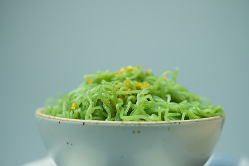 บะหมี่หยกแบบอบแห้ง