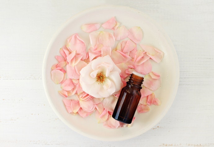 กลิ่น Tea Rose หอมแบบชาดำ เป็นกลิ่นกุหลาบที่ได้จากประเทศจีน