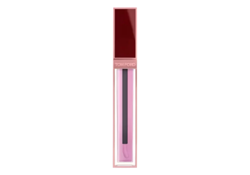 สำหรับลุคแวววาว เลือกลิปกลอส เช่น Tom Ford Soleil Neige Gloss Luxe
