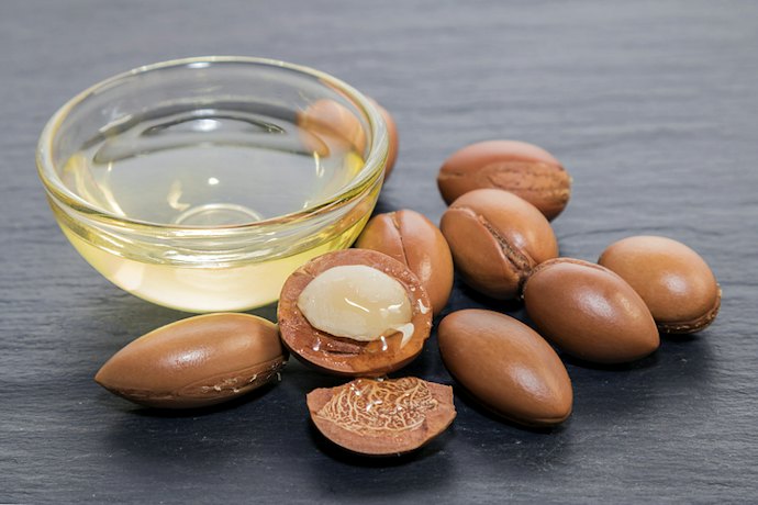 สำหรับบำรุงผมทั่วไป เลือกน้ำมันบำรุงผมที่มีสารสกัดของ Argan Oil