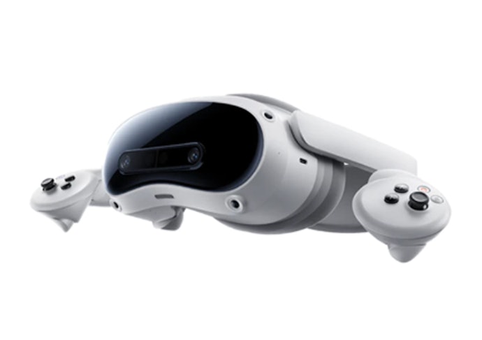 เลือก Standalone VR ใช้งานได้ทั้งต่อ PC และไม่ต่อ PC สำหรับเล่นเกมนอกสถานที่
