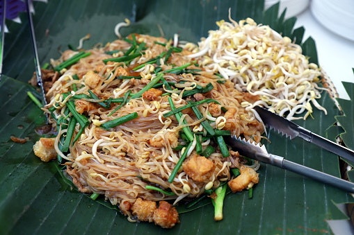 หมี่โคราชแบบเส้นหมี่