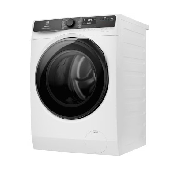 Electrolux UltimateCare 500 : เหมาะกับคนที่ต้องการฟังก์ชันเสริม