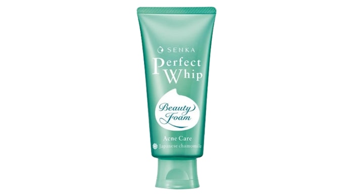 ปัญหาเป็นสิวให้เลือกโฟมล้างหน้าเซนกะสีเขียว (Perfect Whip Acne Care)