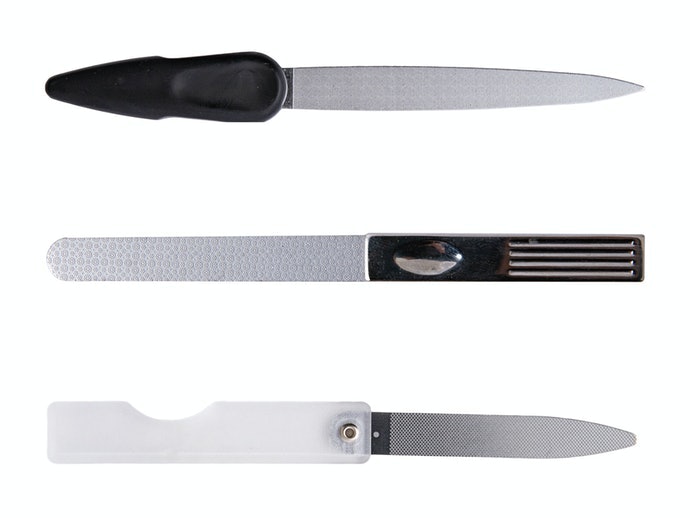 ตะไบเล็บแบบโลหะ (Metal Nail File)
