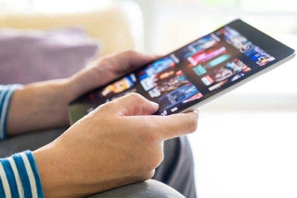 เลือกประเภทหน้าจอแท็บเล็ต Android ให้เหมาะกับคอนเทนต์
