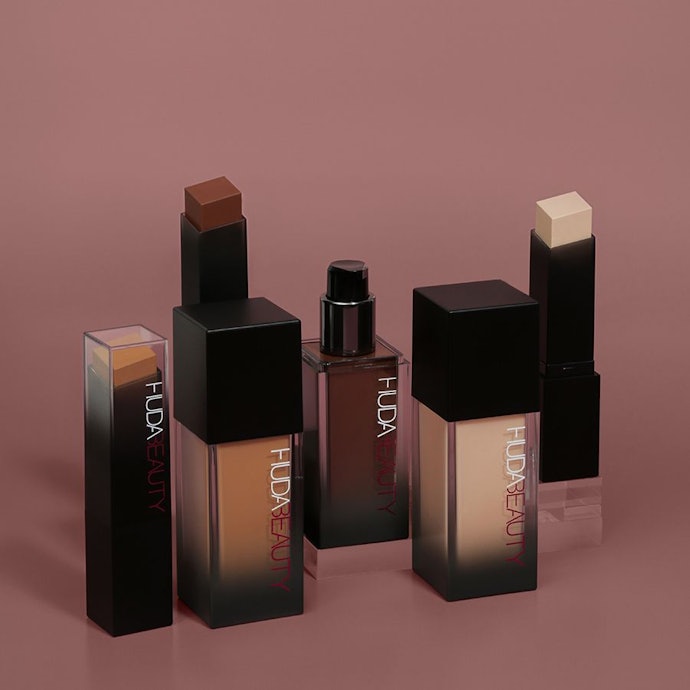 Huda Beauty Faux Filter Foundation