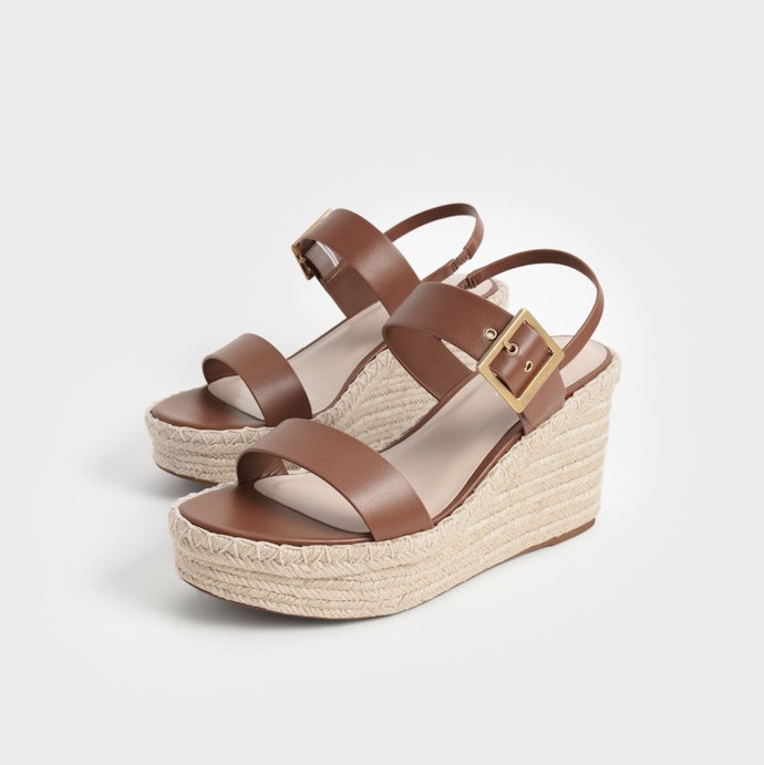 รองเท้า Charles & Keith ส้นเตารีด